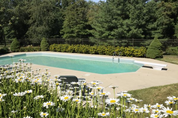 Cost of Pool Deck Leveling in Dothan